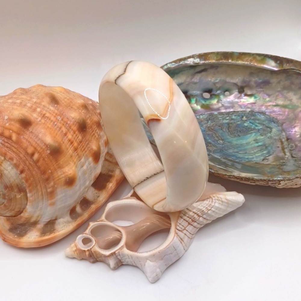 Chalcedony/Agate Bangle Bracelet - image 2